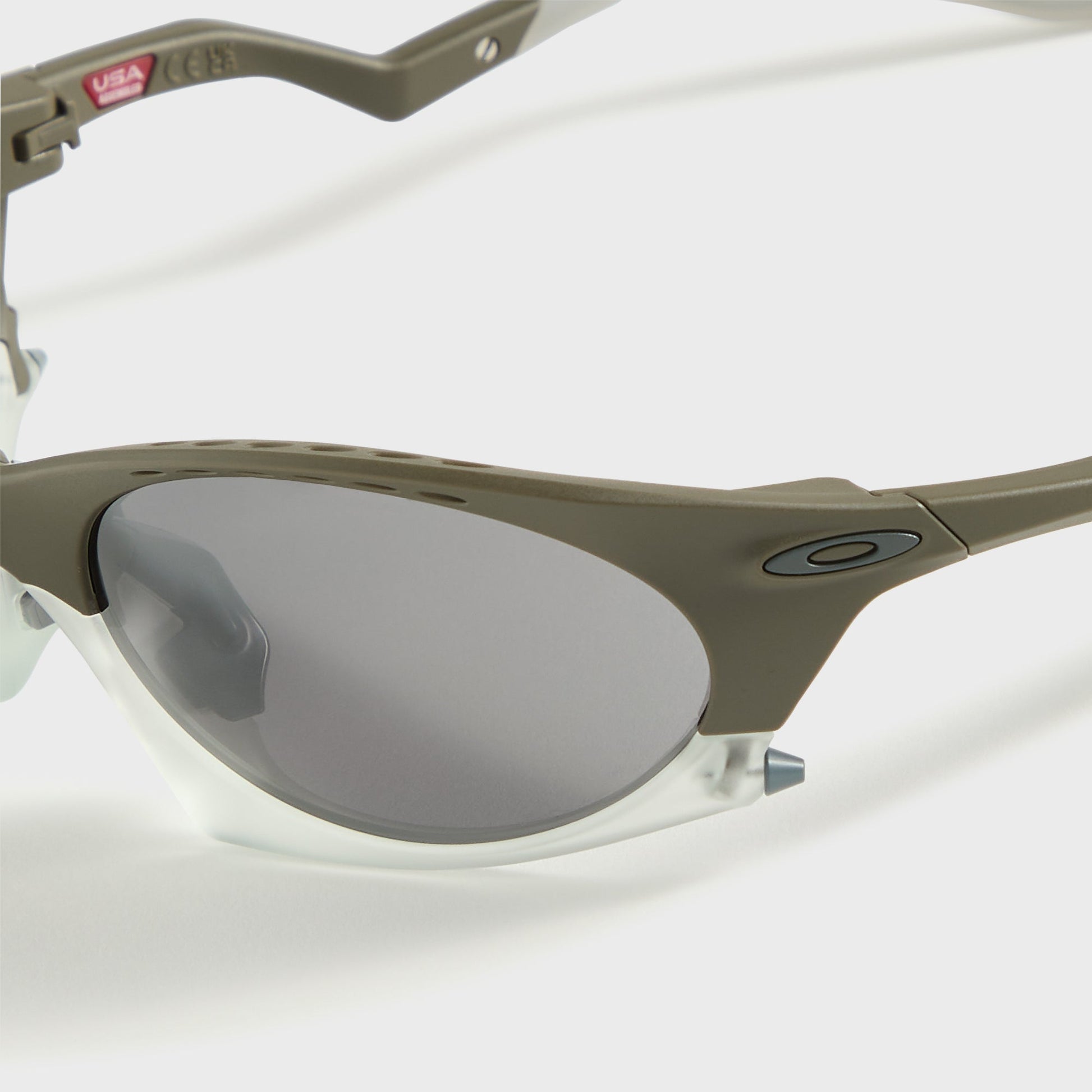 Men Kith Oakley Plantaris - Matte Moss Green / Prizm Black