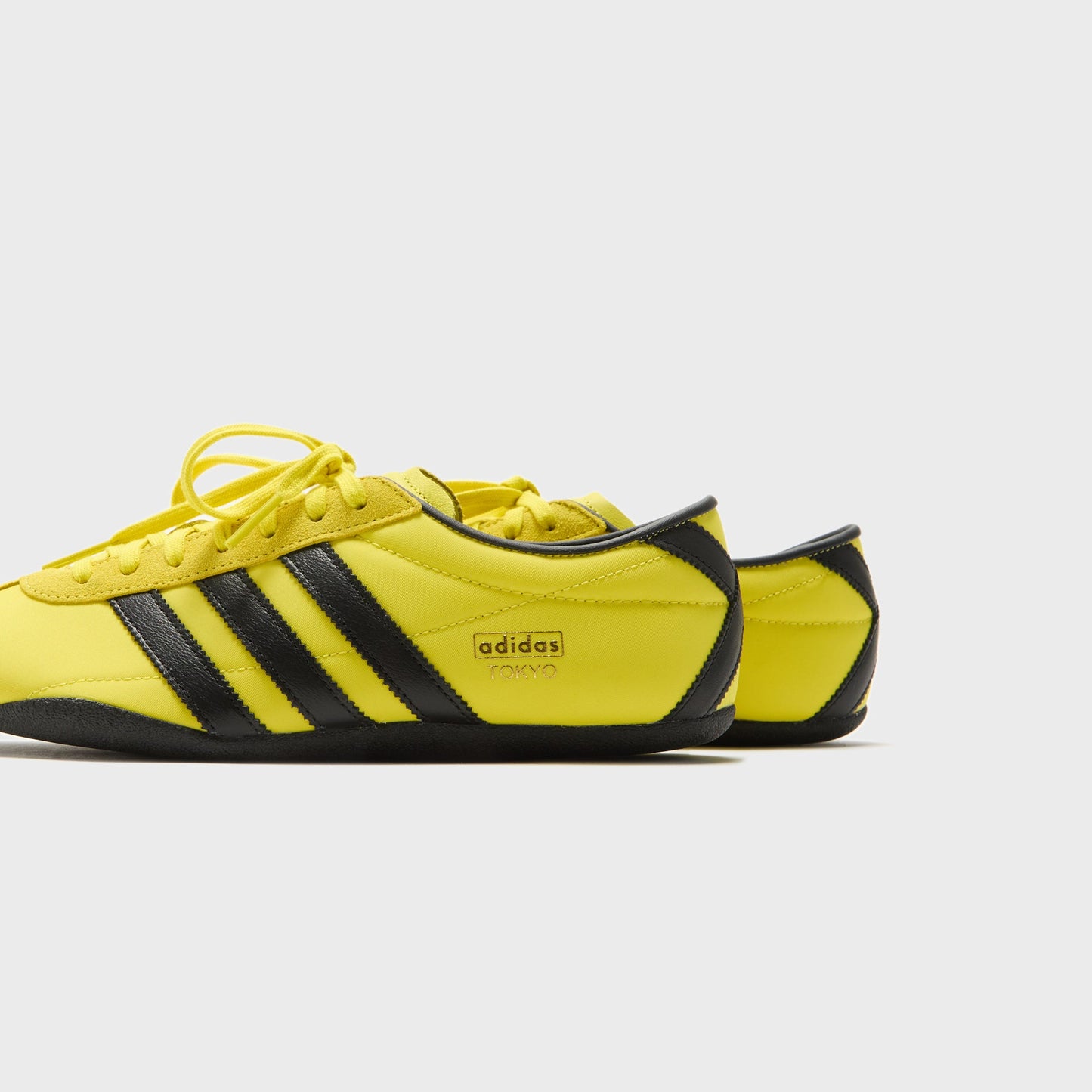 Women Kith adidas WMNS Tokyo - Pure Sulfur / Dark Brown / Gold Metallic