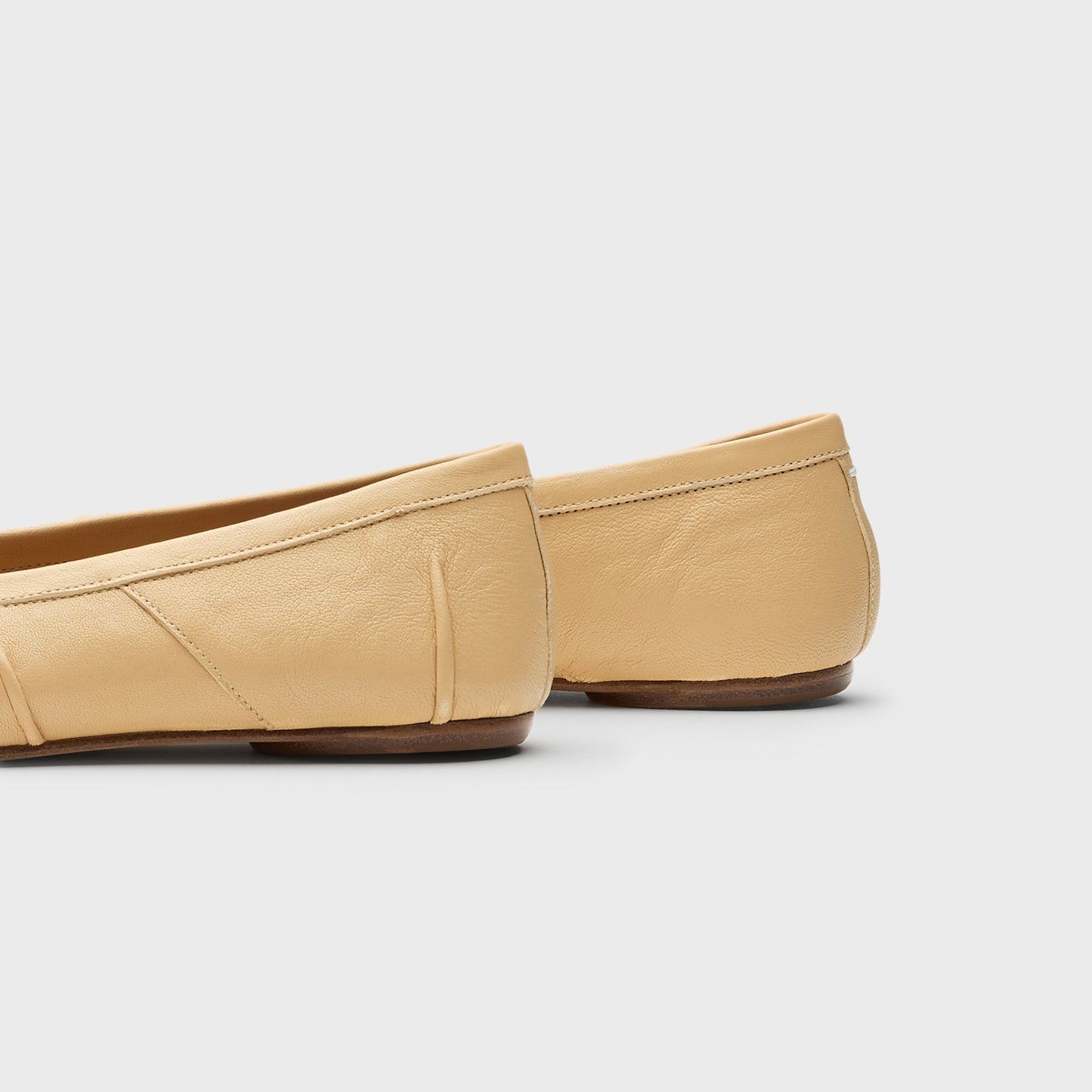 Women Kith Maison Margiela Tabi Ballerina Soft Nappa Leather - Vintage Treatment