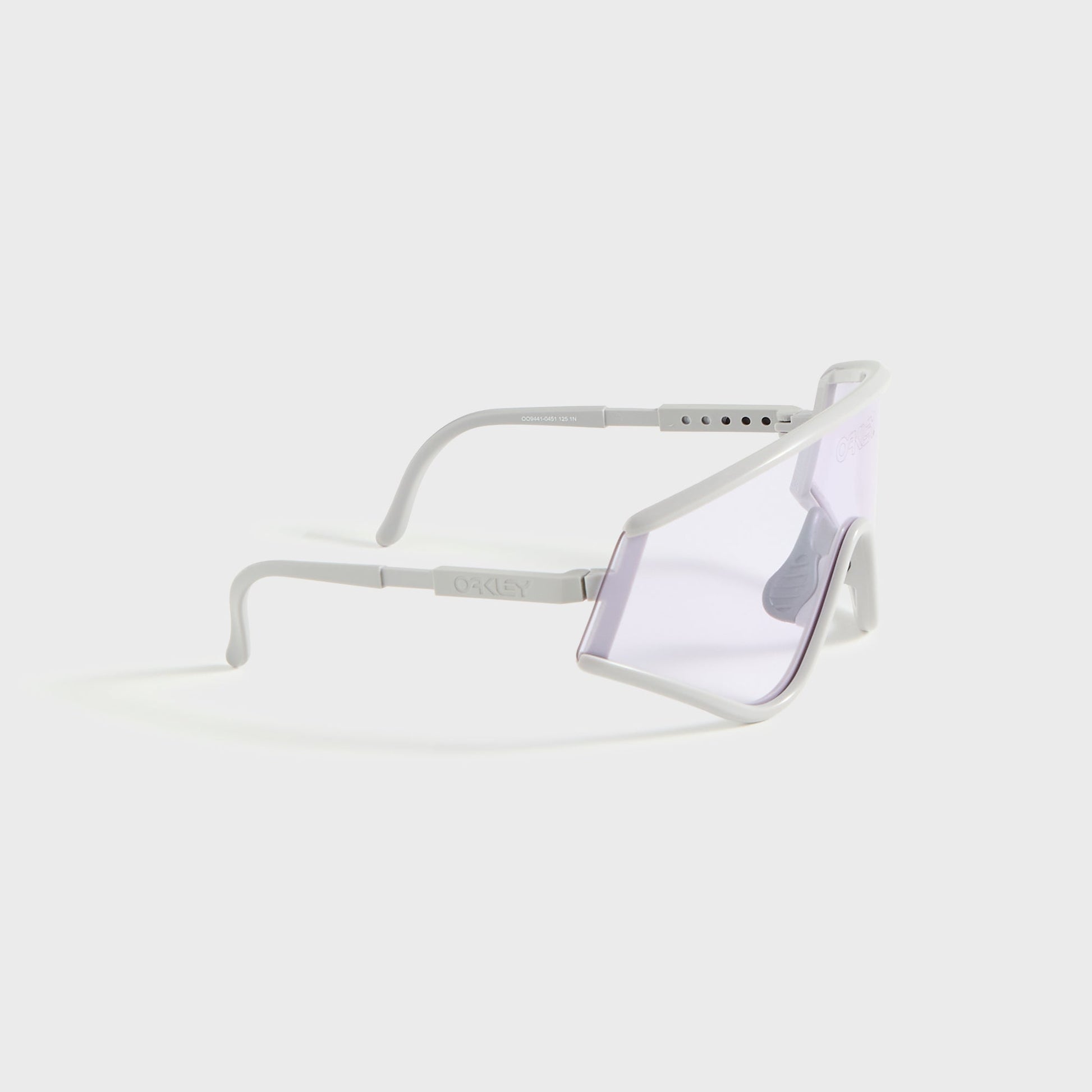 Men Kith Oakley Eyeshade - Cool Grey / Prizm Low Light