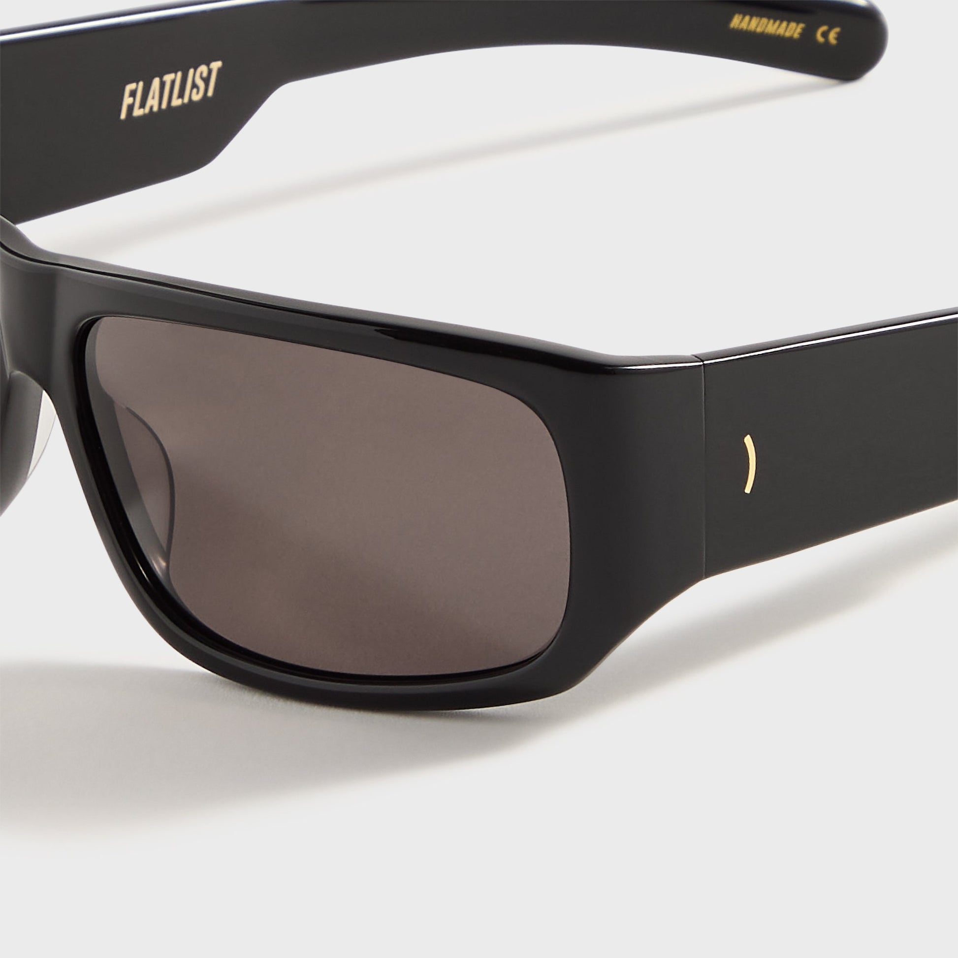 Men Kith Flatlist April - Solid Black / Solid Black Lens