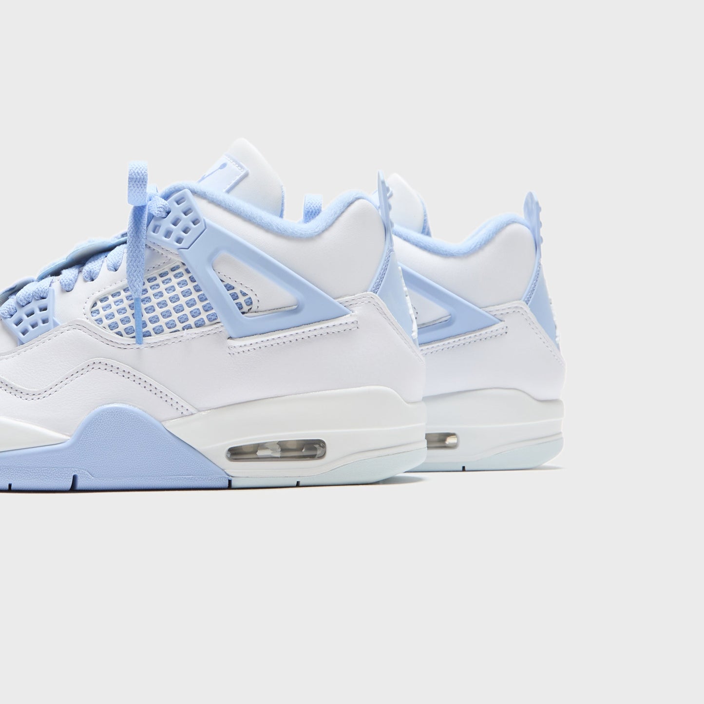 Women Kith Jordan WMNS Air Jordan 4 Retro - White / Aluminum / Blue Tint / Oil Gr