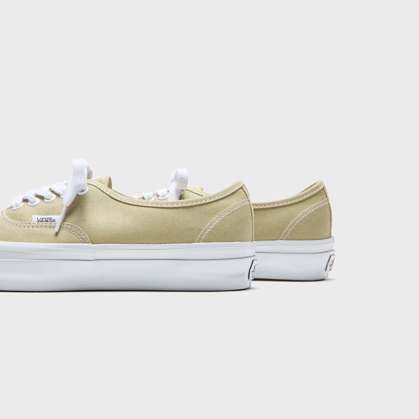 Men Kith VANS Premium Authentic 44 - Eucalyptus Beige