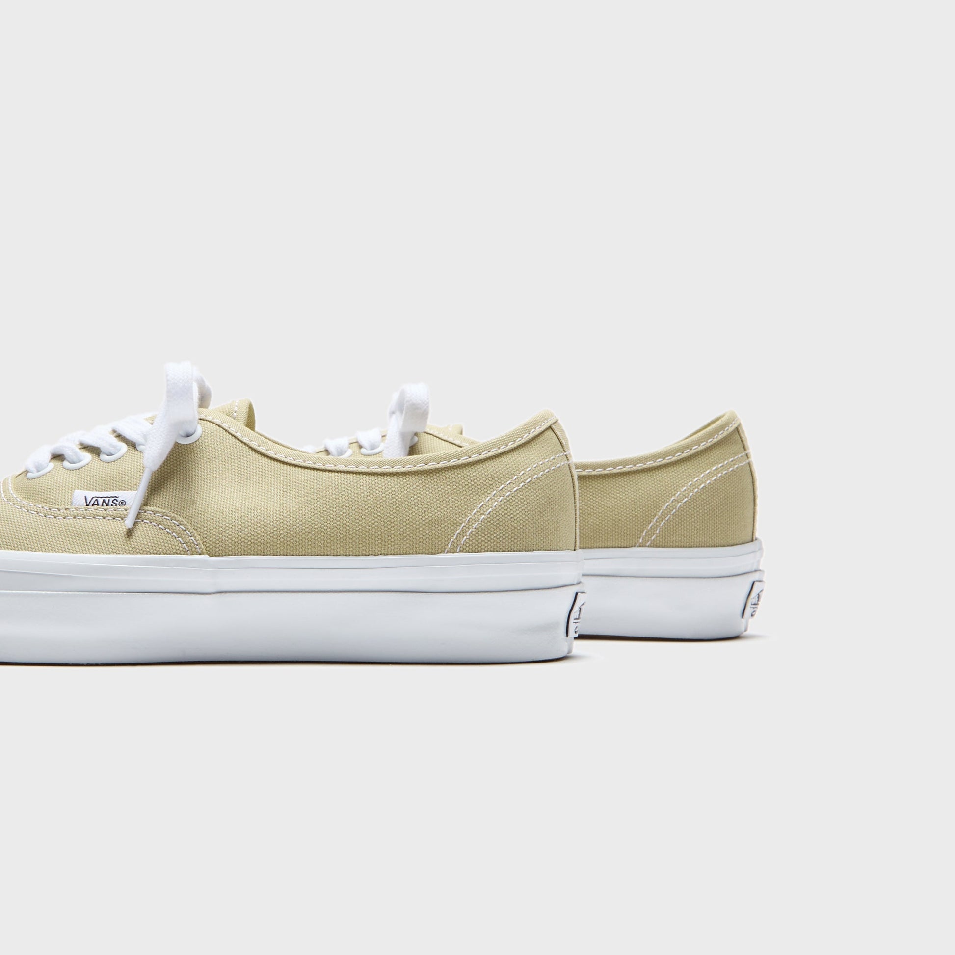 Men Kith VANS Premium Authentic 44 - Eucalyptus Beige