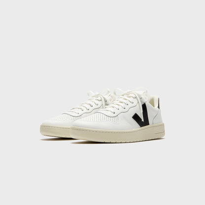 Men Kith Veja V-10 - Extra White / Black