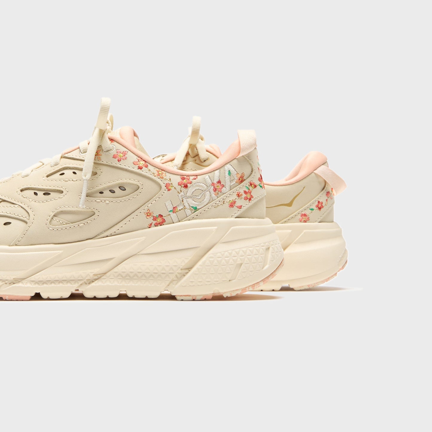 Men Kith HOKA Vibrant Bloom Clifton L - Vanilla / Dry Clay