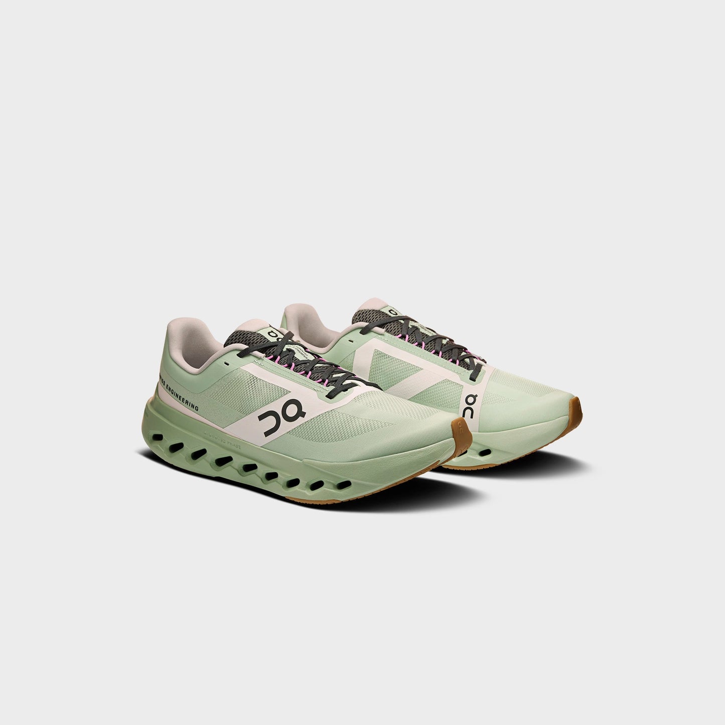Men Kith On Running Cloudsurfer Next Z5 - Mineral / Almond
