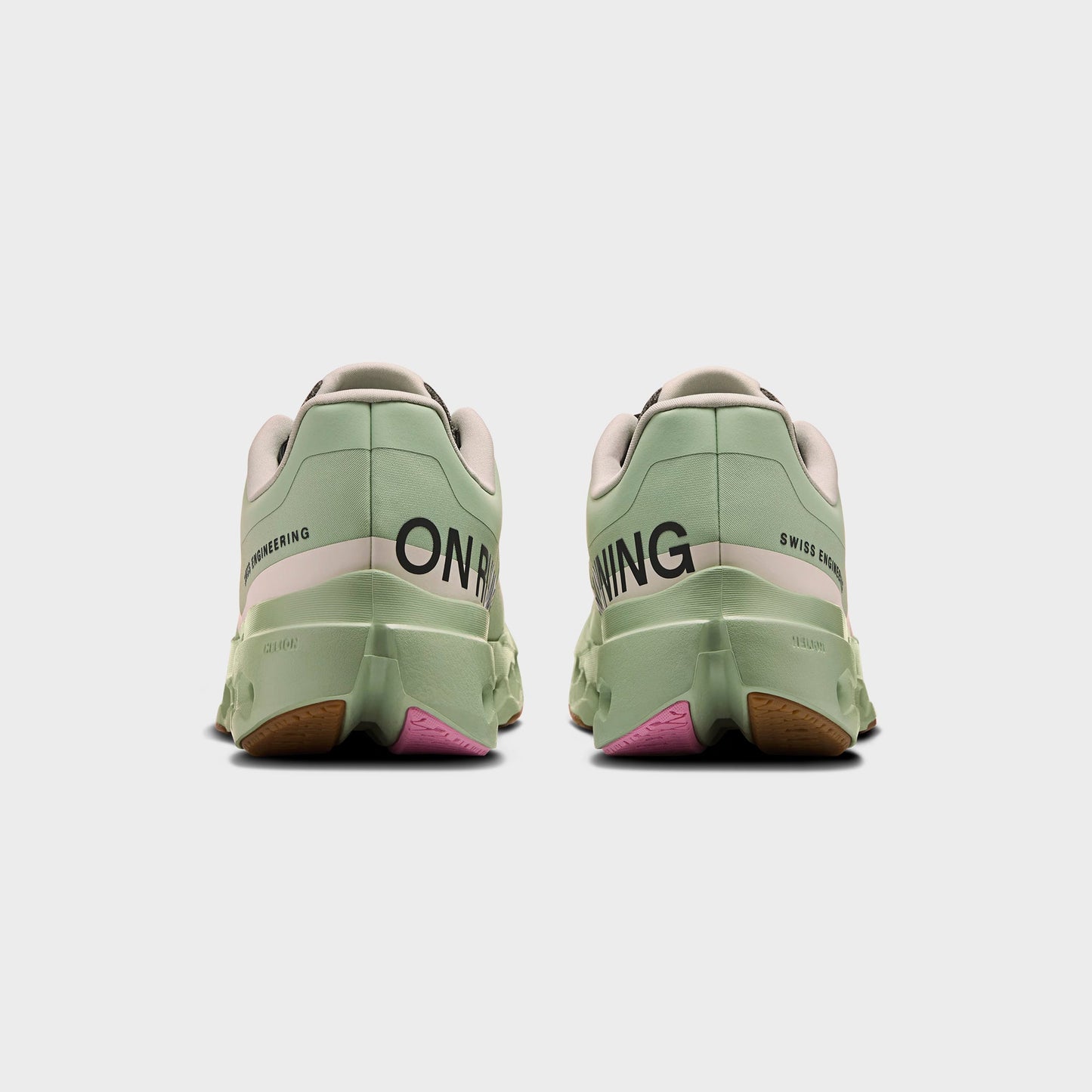 Men Kith On Running Cloudsurfer Next Z5 - Mineral / Almond