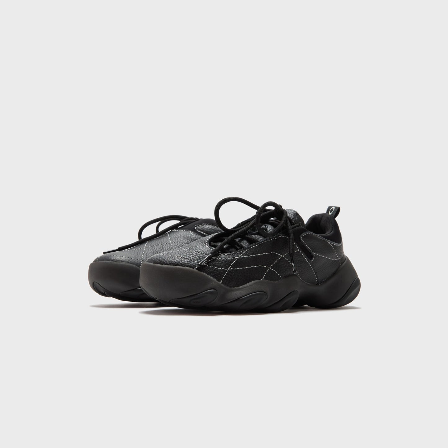 Men Kith Oakley Factory Team Flesh Warp - Black / White