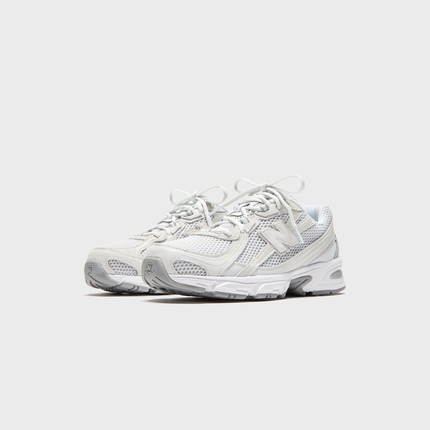 Women Kith New Balance WMNS 740 - Grey / Reflection / Slate Grey