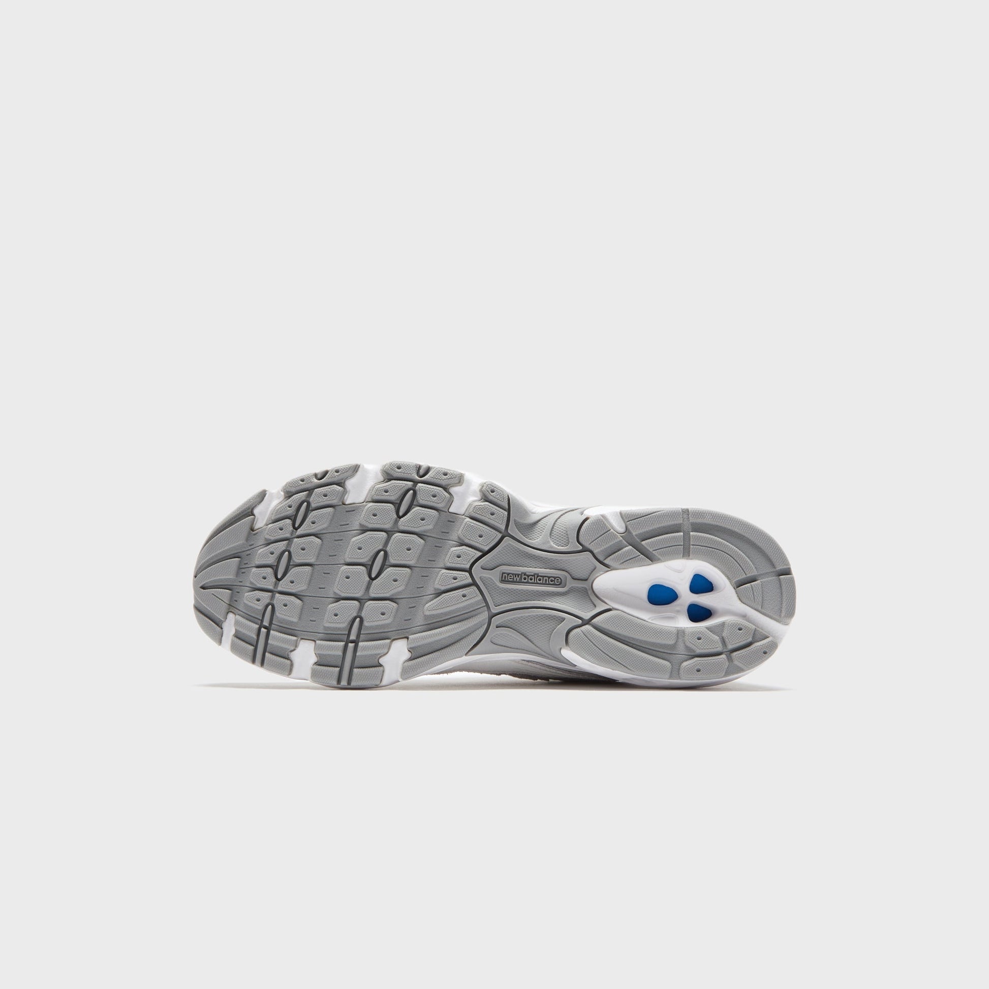 Women Kith New Balance WMNS 740 - Grey / Reflection / Slate Grey