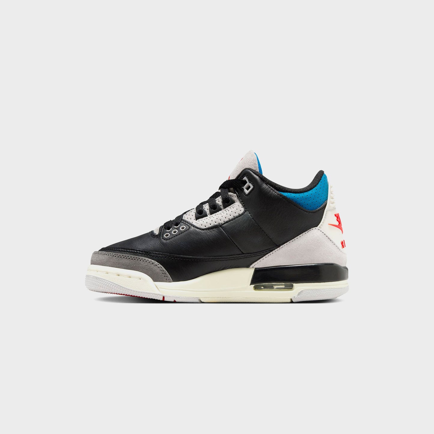 Kids Kith Jordan GS Air Jordan 3 Retro OG - Black / Chile Red / Neutral Grey / M