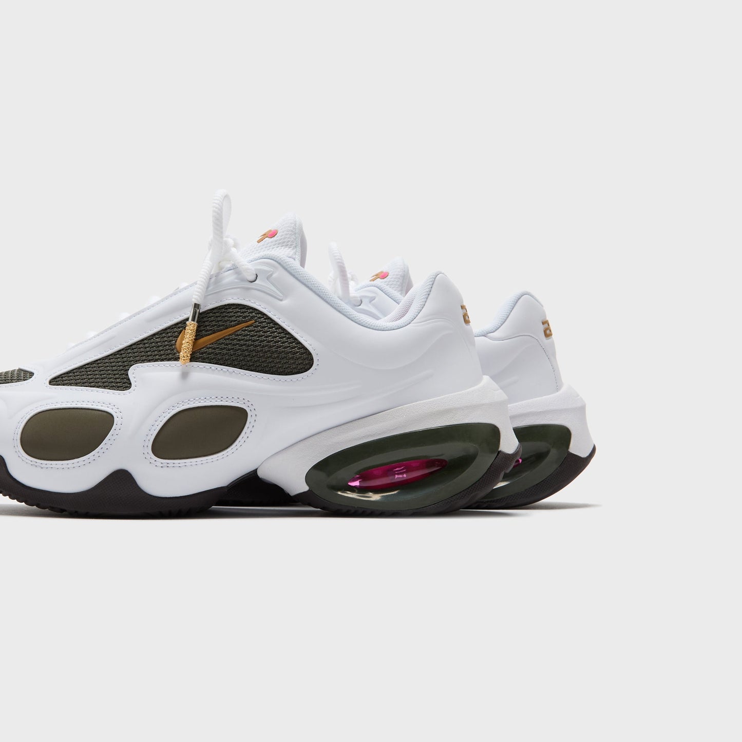 Women Kith Nike WMNS x Veneda Carter Air Max Muse - White / Cargo Khaki / Velvet