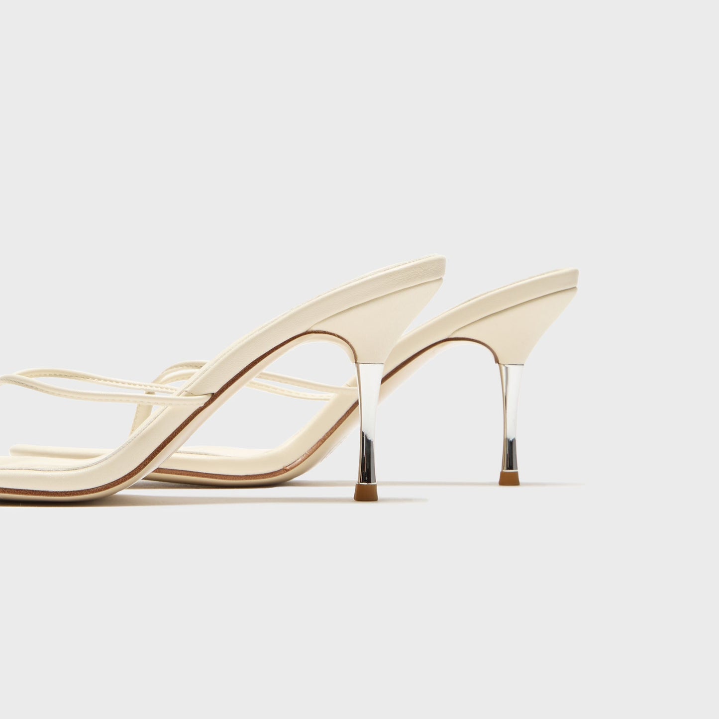 Women Kith Femme LA Osaka Slipper - Cream