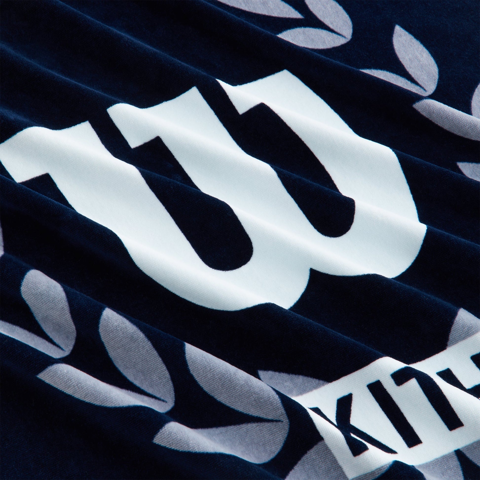 Women Kith Kith for Wilson Printed Beach Towel - Nocturnal