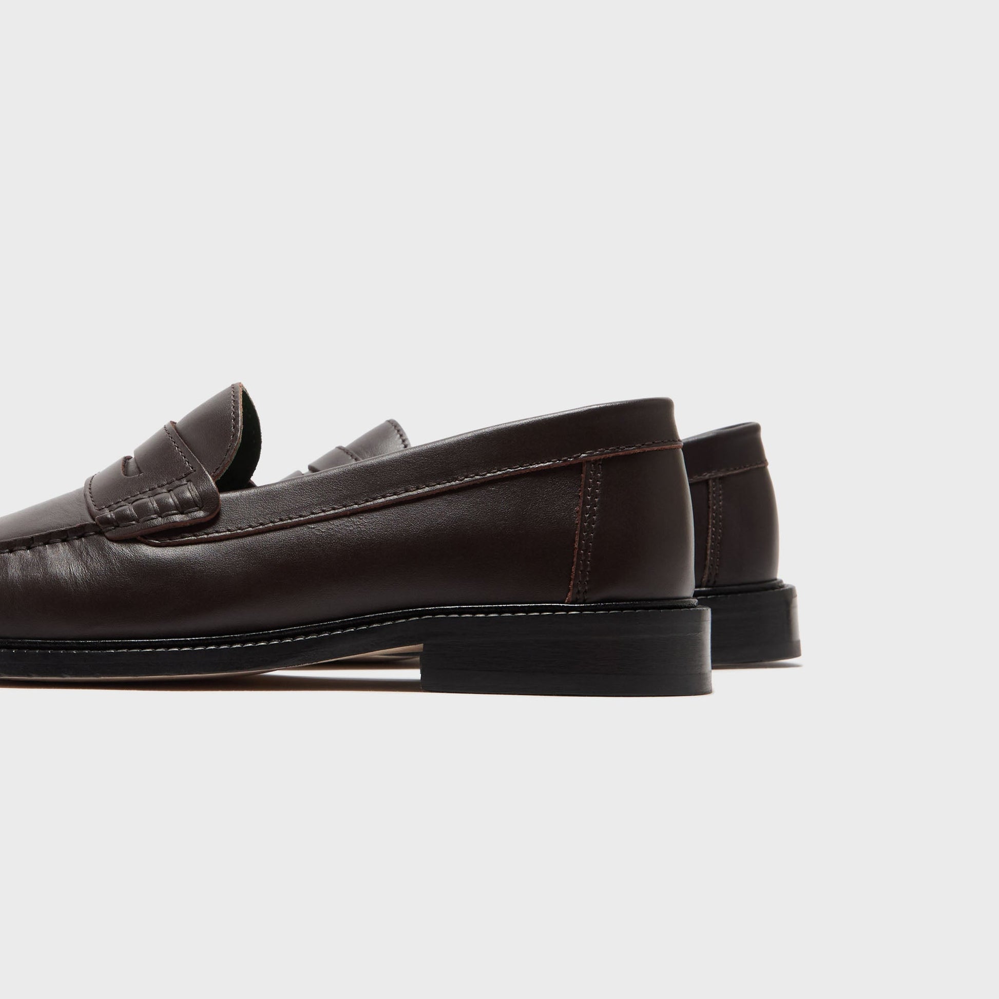 Men Kith VINNY's Yardee Moccasin Loafer - Brown Nappa Leather