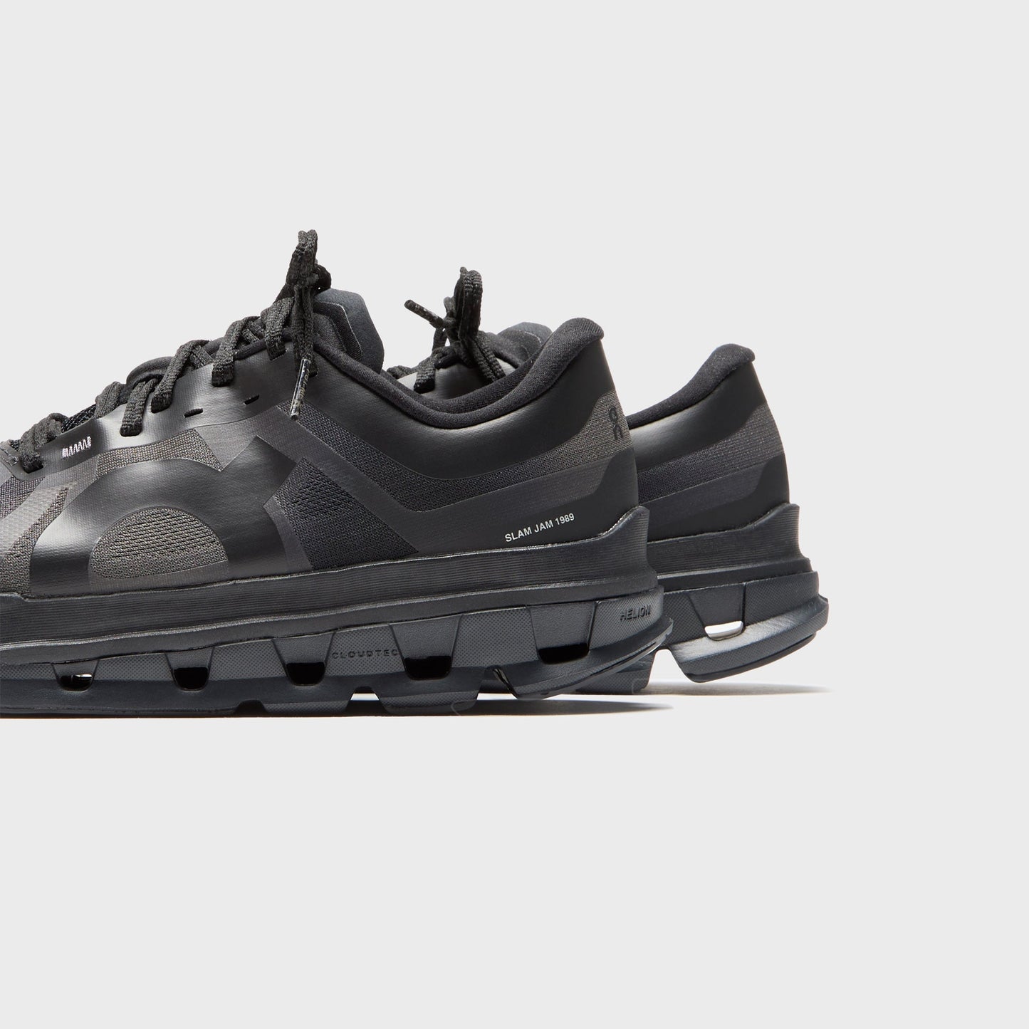 Men Kith On Running x SLAM JAM Cloud 5 - Gull / Black