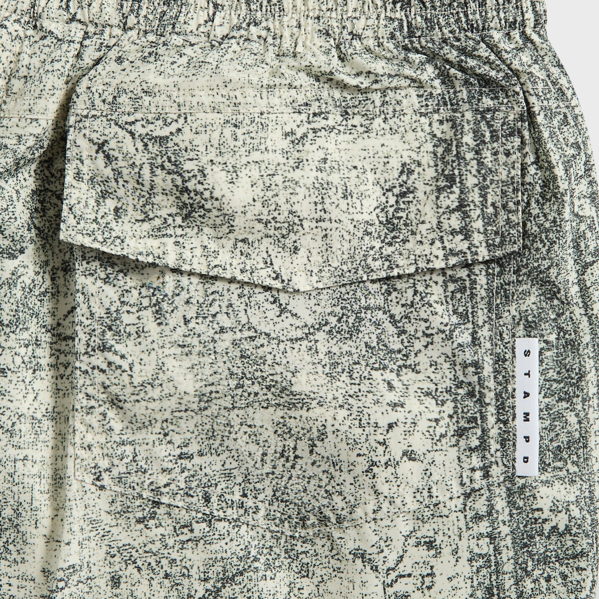 Men Kith Stampd SS25 Rug Trunk - Rug Print V3