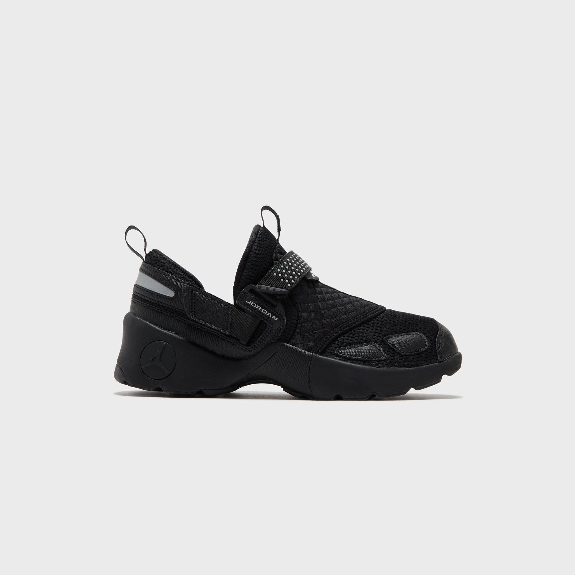 Women Kith Jordan WMNS Trunner LX - Black / Black / Black