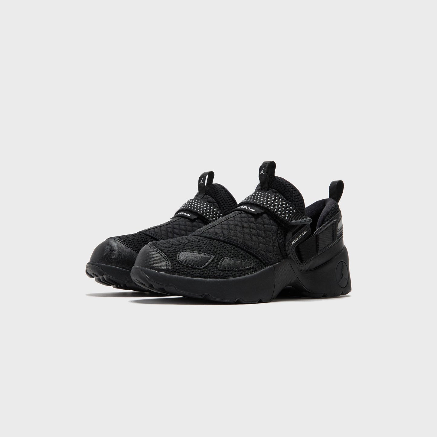 Women Kith Jordan WMNS Trunner LX - Black / Black / Black