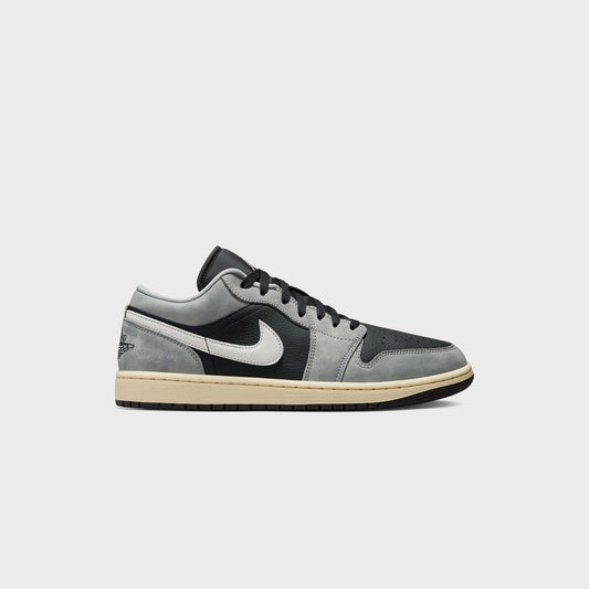 Men Kith Jordan Air Jordan 1 Low SE - Light Smoke Grey / Black / Sail