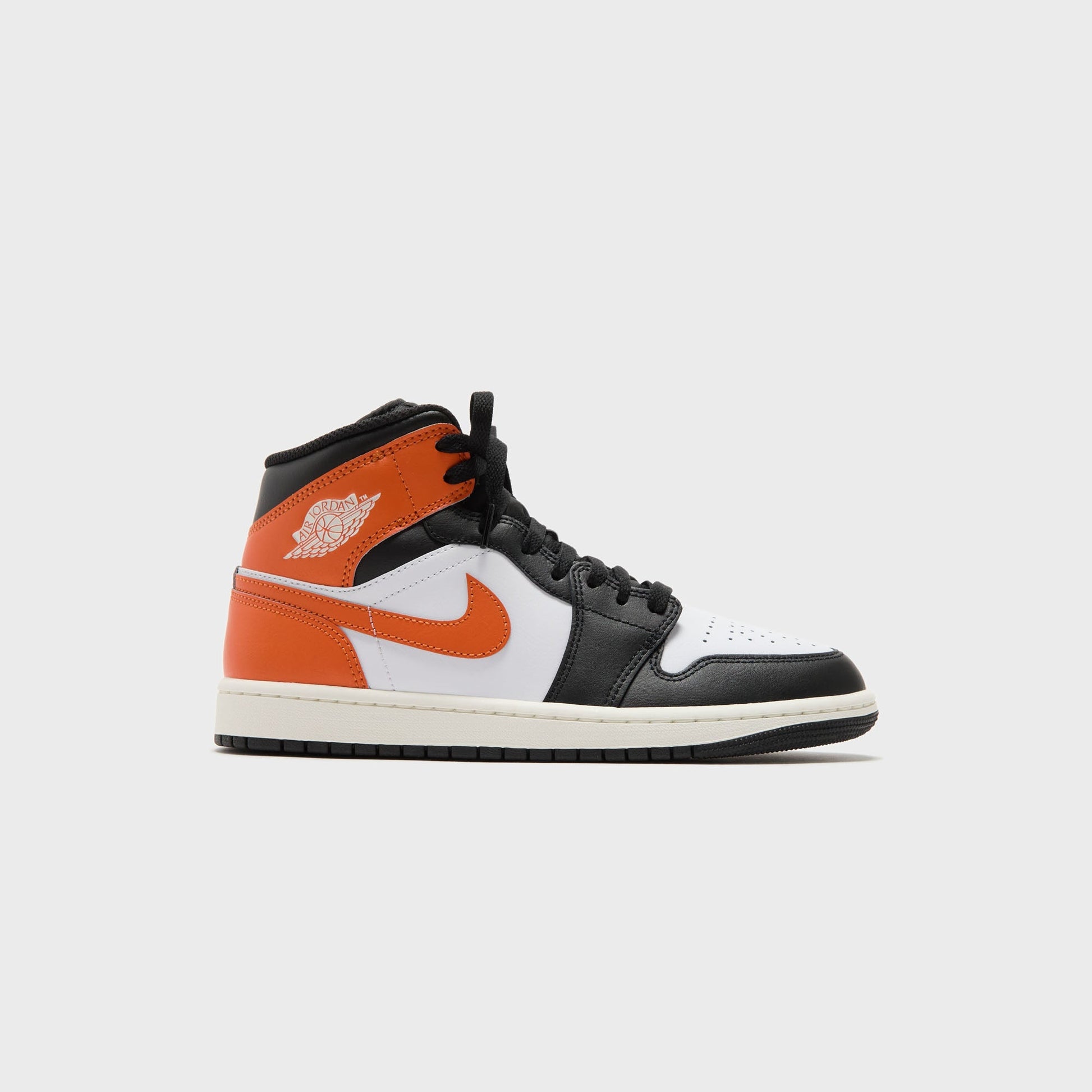 Men Kith Jordan Air Jordan 1 Mid - Starfish / Black / White / Sail
