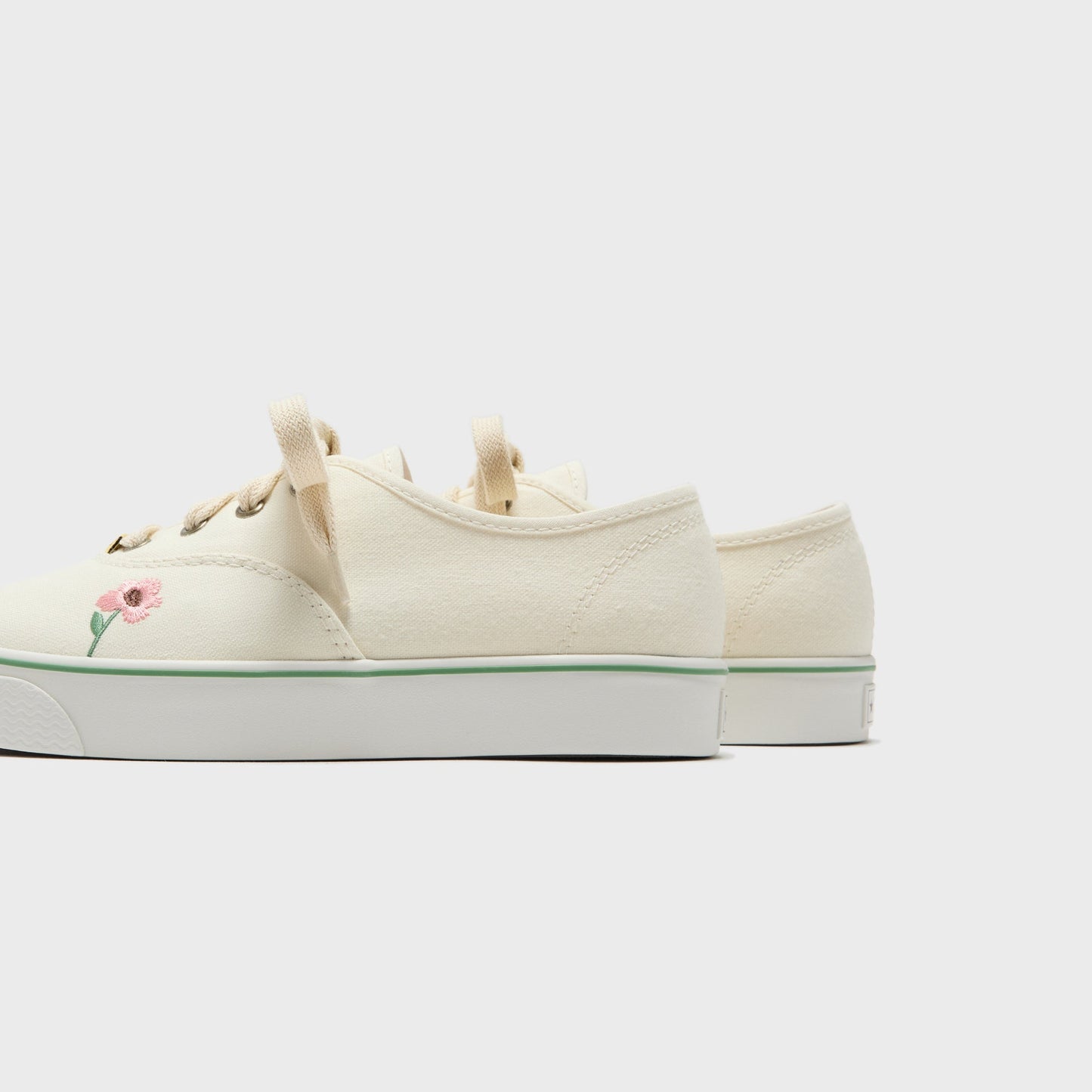 Men Kith Converse x Tyler The Creator NAUT-1 - Cannoli Cream / Stone Green
