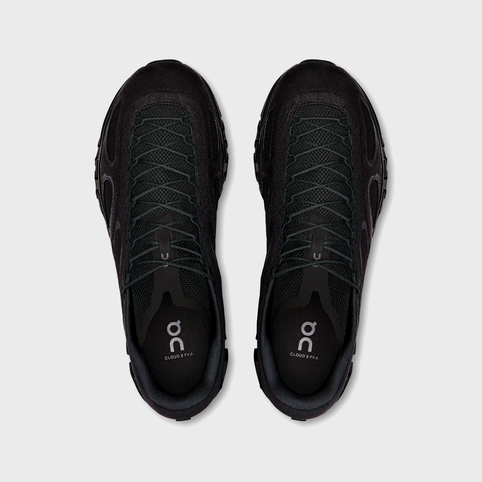 Men Kith On Running x FKA Twigs Cloud X - Black