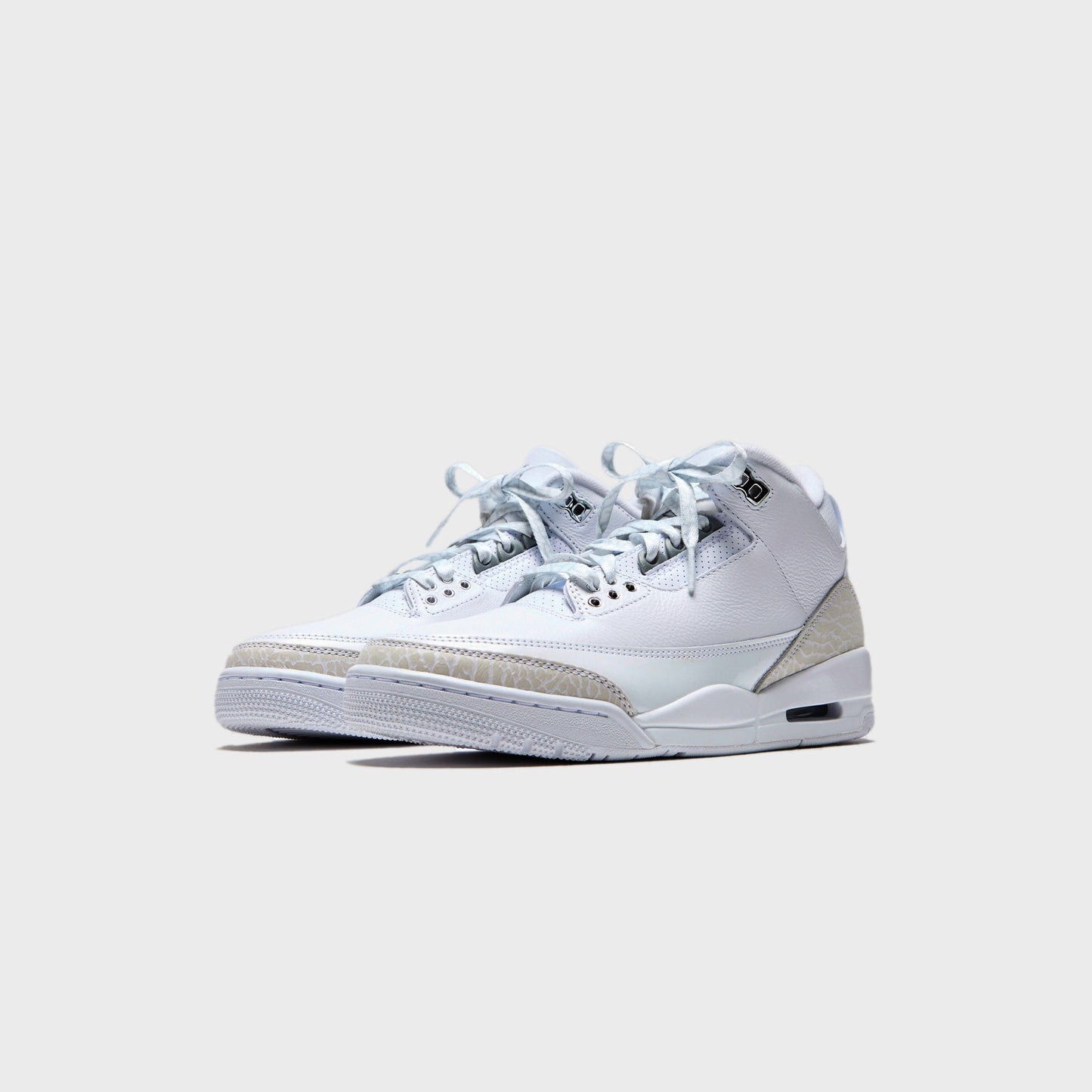 Men Kith Jordan Air Jordan 3 - White / Metallic Silver