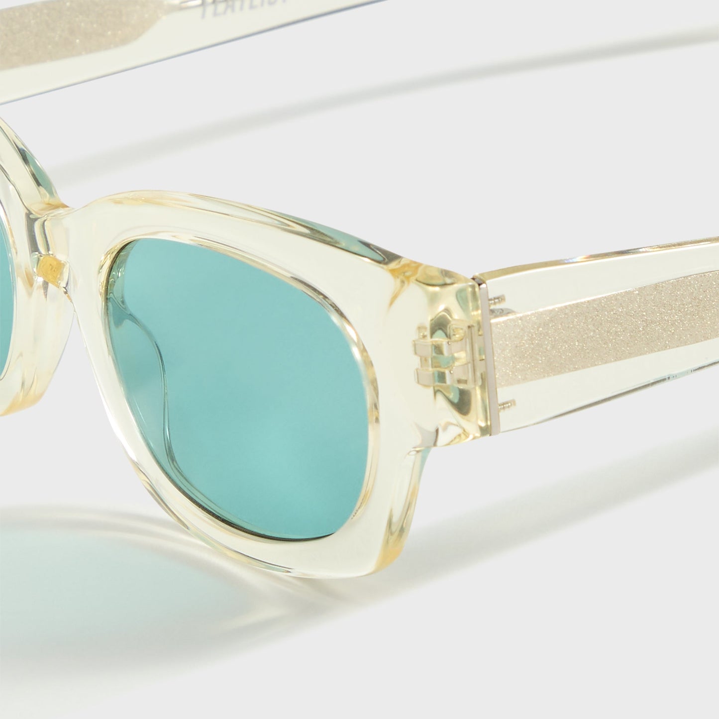 Men Kith Flatlist Shade 01 - Crystal Yellow / Solid Teal Lens