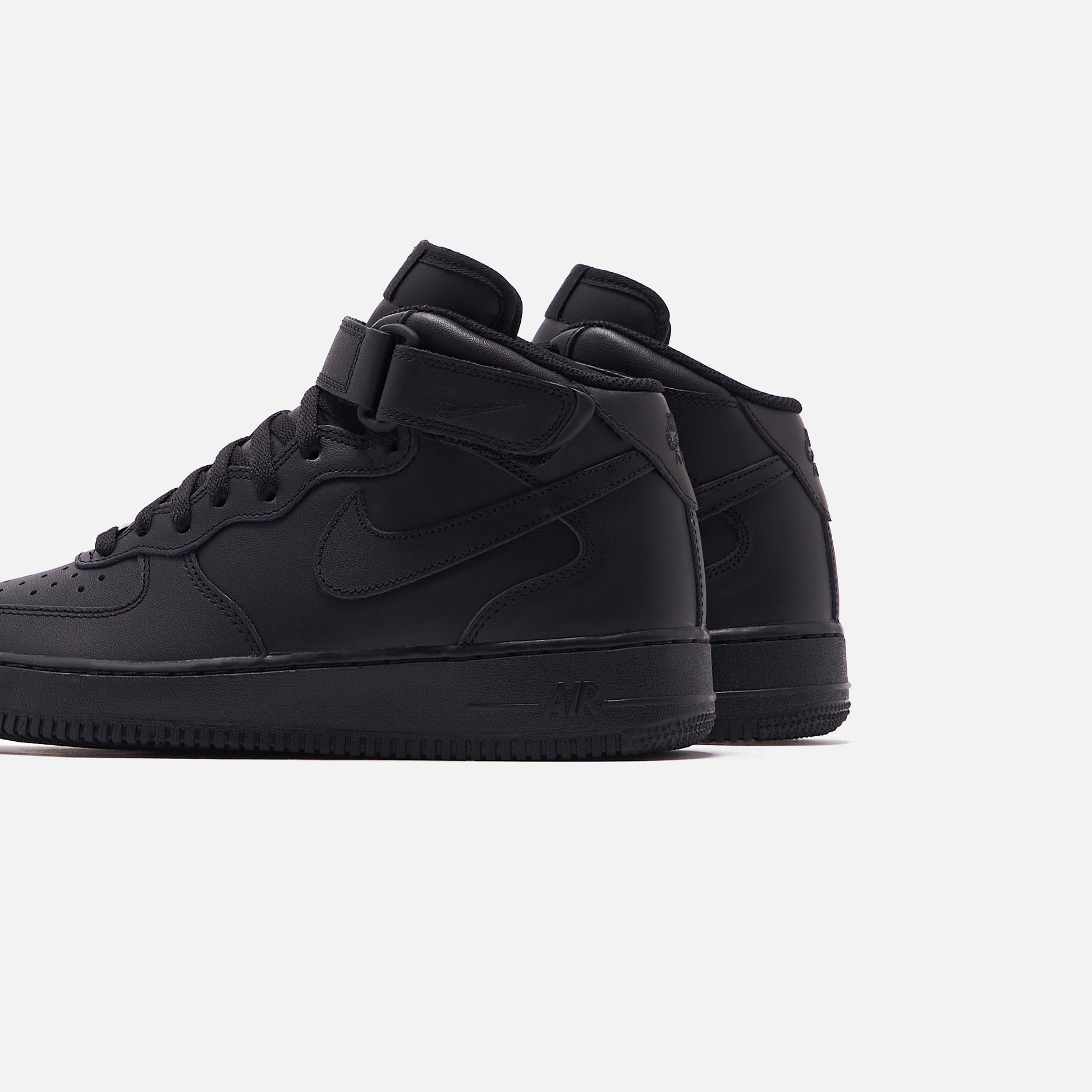 Women Kith Nike WMNS Air Force 1 Mid '07 - Black